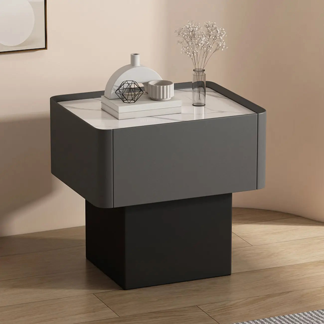Table de chevet moderne à tiroirs en similicuir avec plateau en pierre