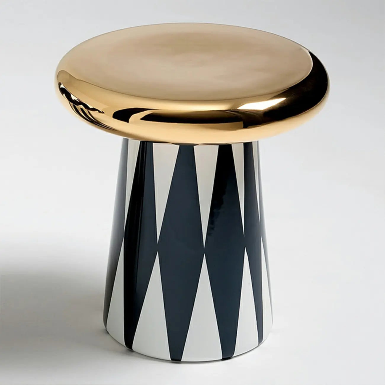 Table d'appoint ronde glamour en céramique or rose avec rangement