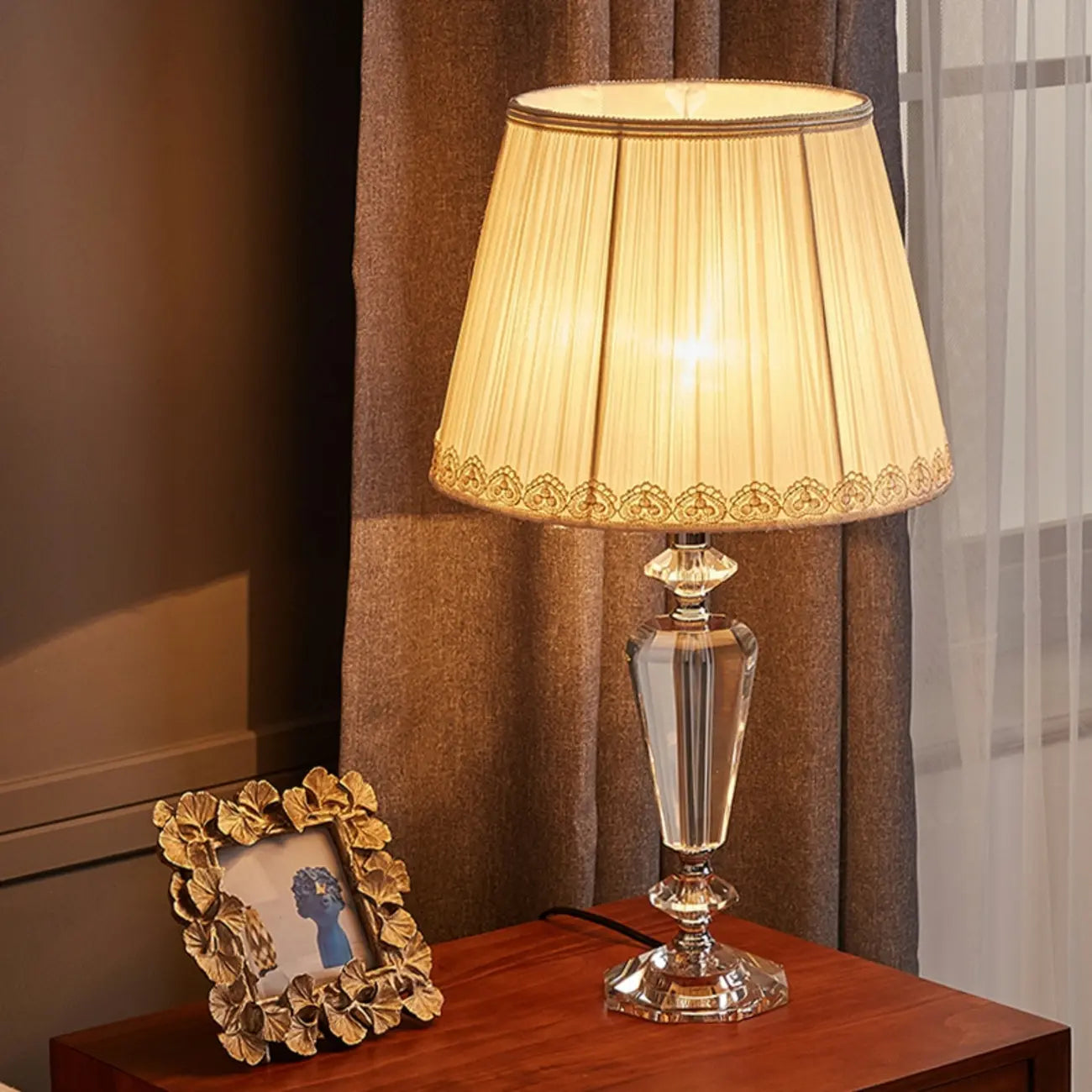 Lampe de table géométrique multicolore en cristal pour éclairage de chevet