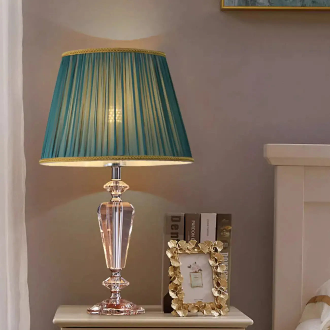 Lampe de table géométrique multicolore en cristal pour éclairage de chevet