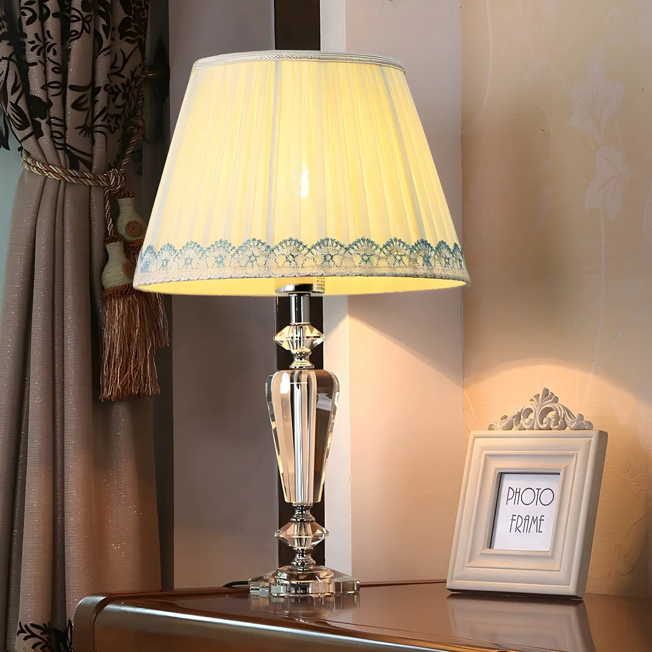 Lampe de table géométrique multicolore en cristal pour éclairage de chevet