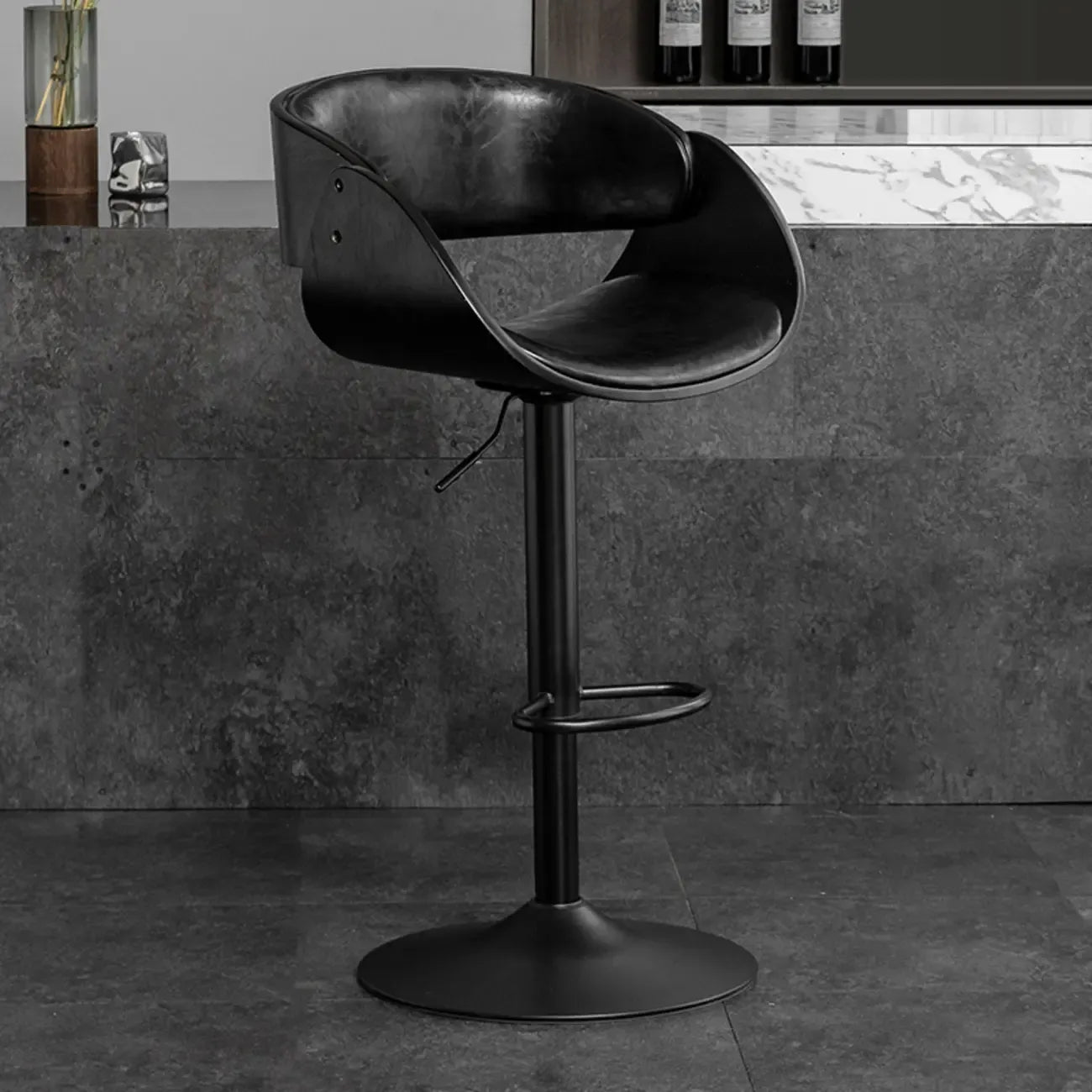 Tabourets de bar pivotants contemporains en cuir avec accoudoirs