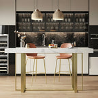 Table de bar glamour avec plateau en pierre blanche et structure en métal doré