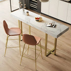 Table de bar glamour avec plateau en pierre blanche et structure en métal doré