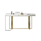Table de bar glamour avec plateau en pierre blanche et structure en métal doré