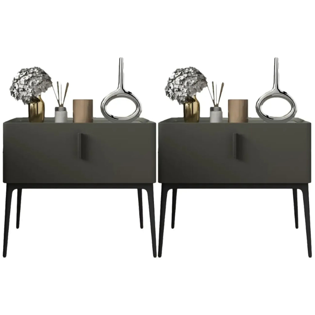 Table de chevet contemporaine à 4 pieds en similicuir beige avec tiroir