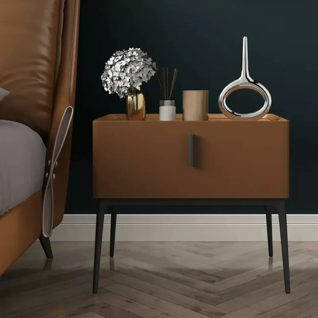 Table de chevet contemporaine à 4 pieds en similicuir beige avec tiroir