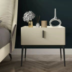 Table de chevet contemporaine à 4 pieds en similicuir beige avec tiroir
