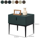 Table de chevet contemporaine à 4 pieds en similicuir beige avec tiroir