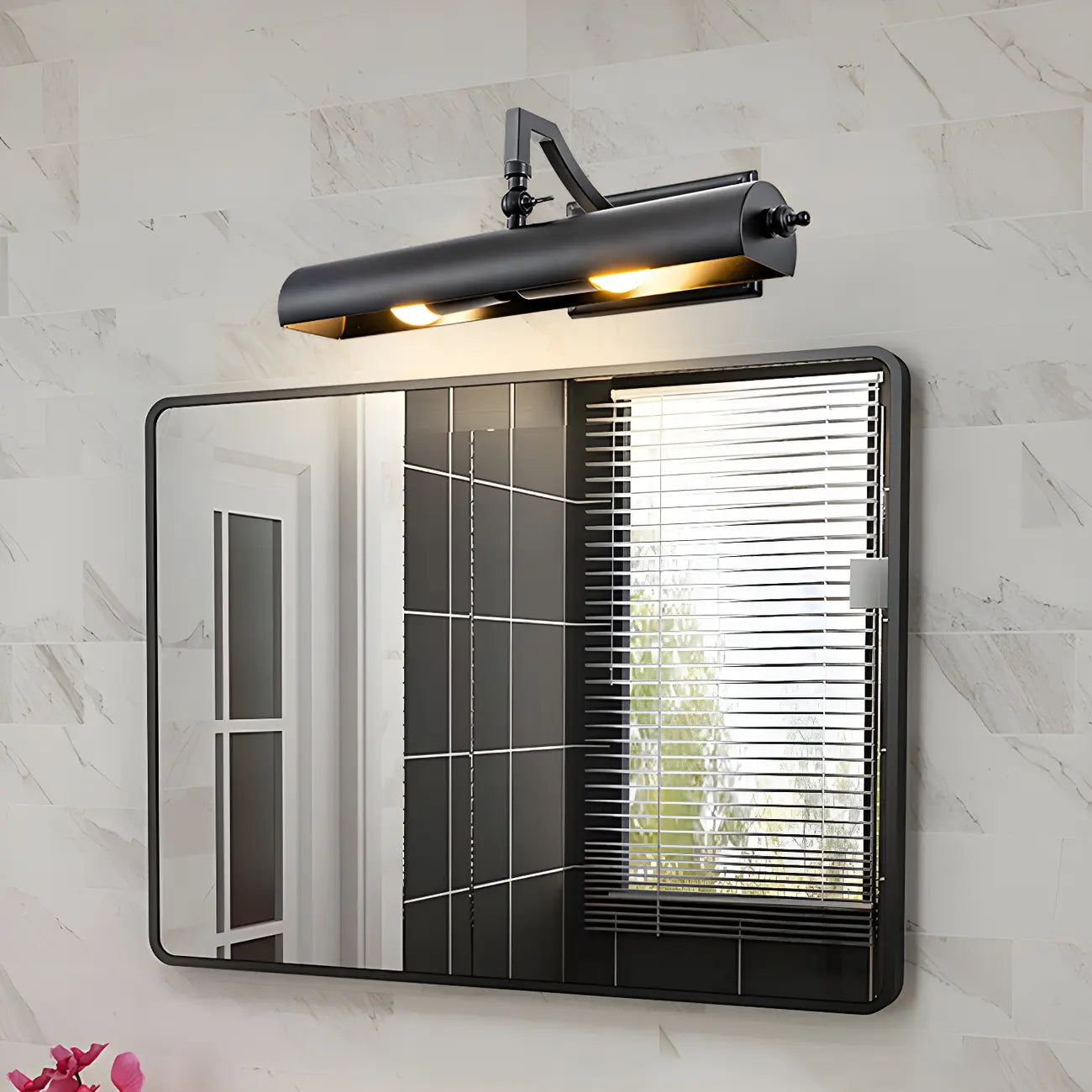 Applique murale industrielle noire tubulaire pour salon