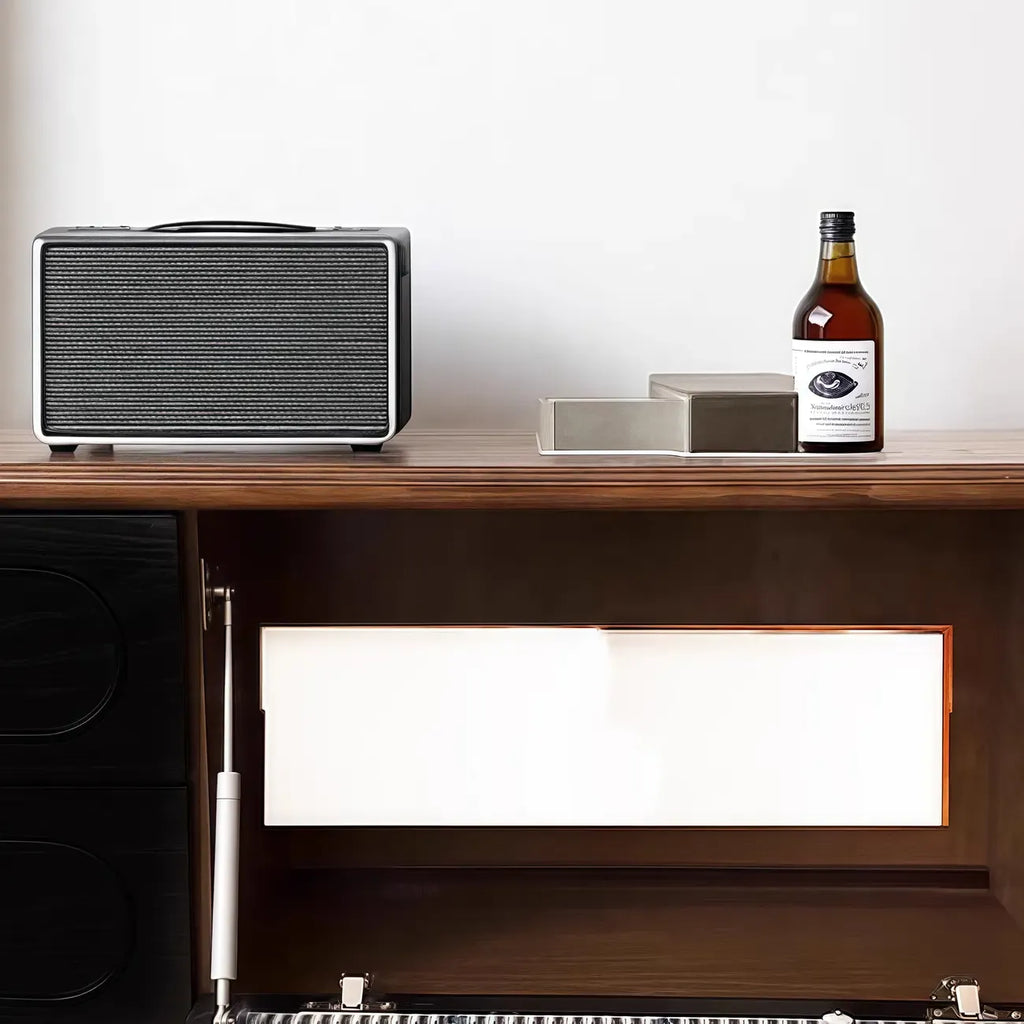 Meuble TV moderne en bois, long et à 4 tiroirs avec portes