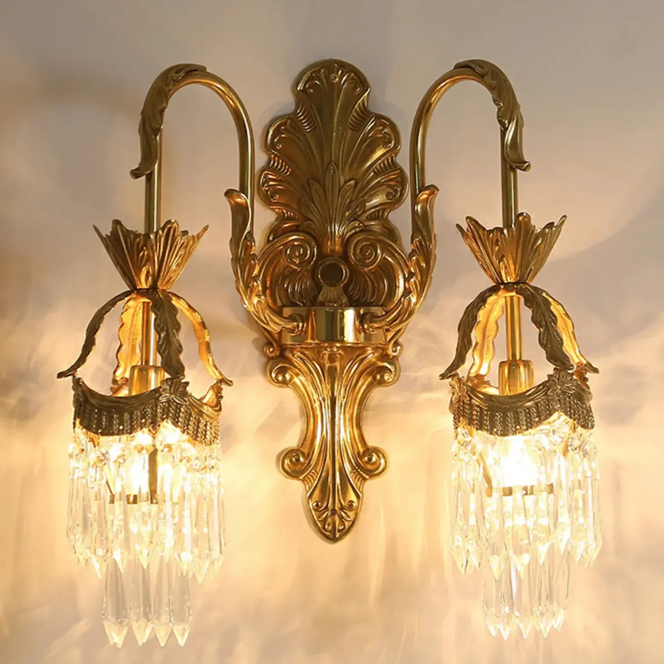 Applique murale d'intérieur vintage en cristal arqué avec double éclairage