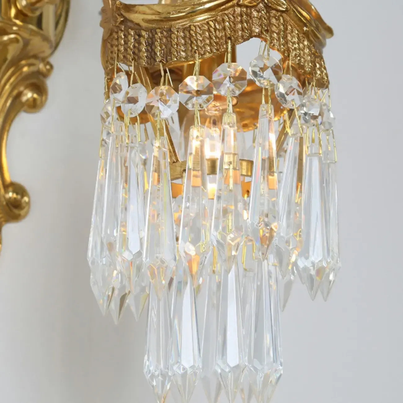 Applique murale d'intérieur vintage en cristal arqué avec double éclairage
