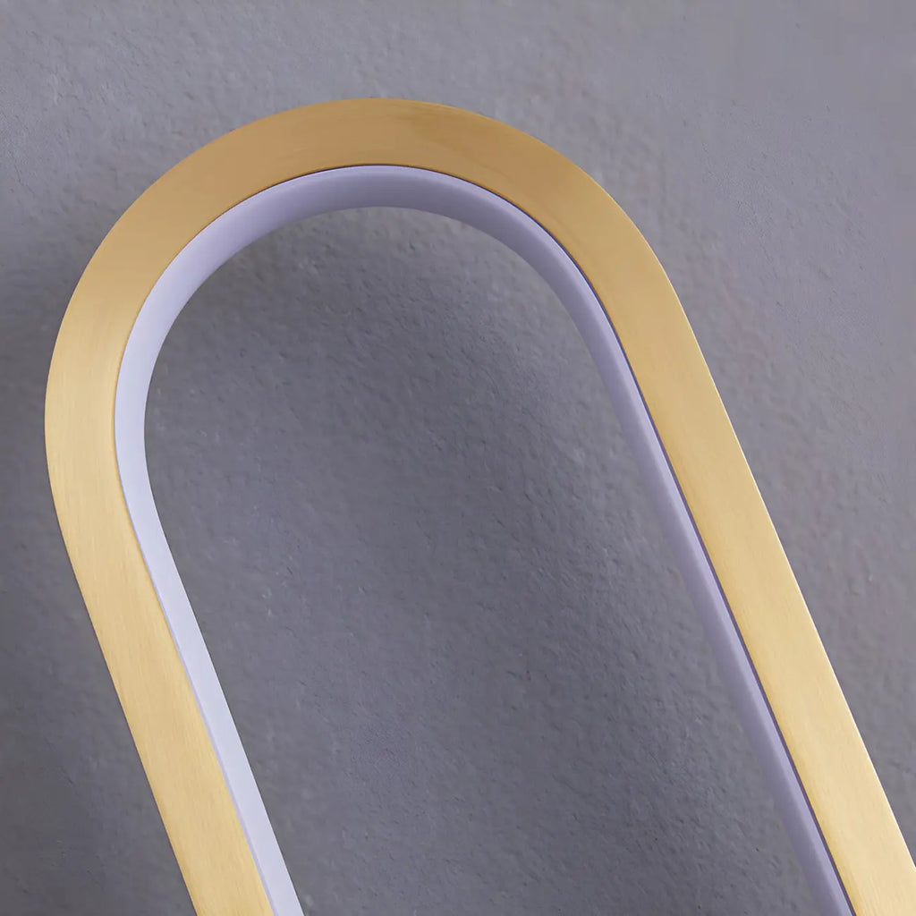 Applique murale ovale classique à LED pour salle de bain, avec support mural.