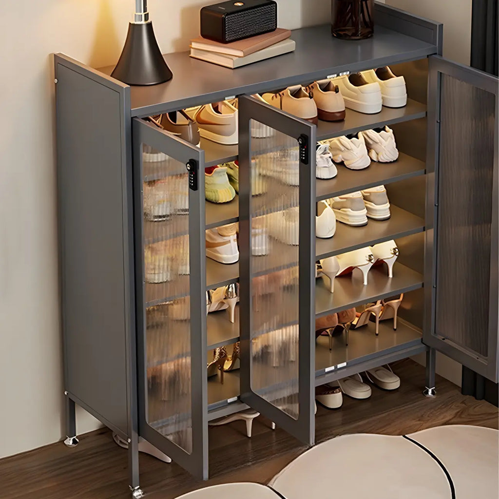 Armoire à chaussures élégante en métal gris avec serrure à code pour entrée