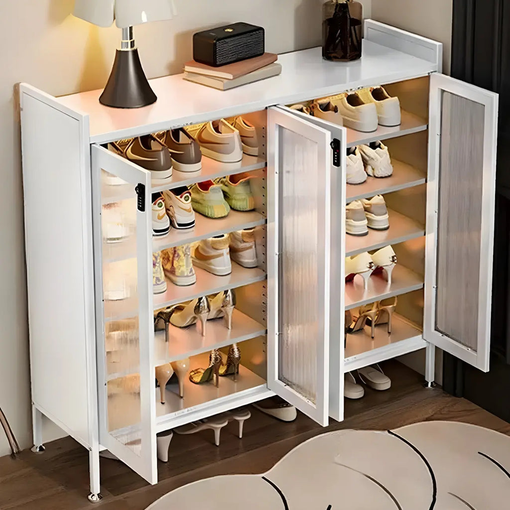 Armoire à chaussures élégante en métal gris avec serrure à code pour entrée