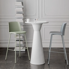 Élégante table de bar ronde sur piédestal en marbre blanc