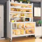 Buffet mobile en métal ouvert avec portes vitrées