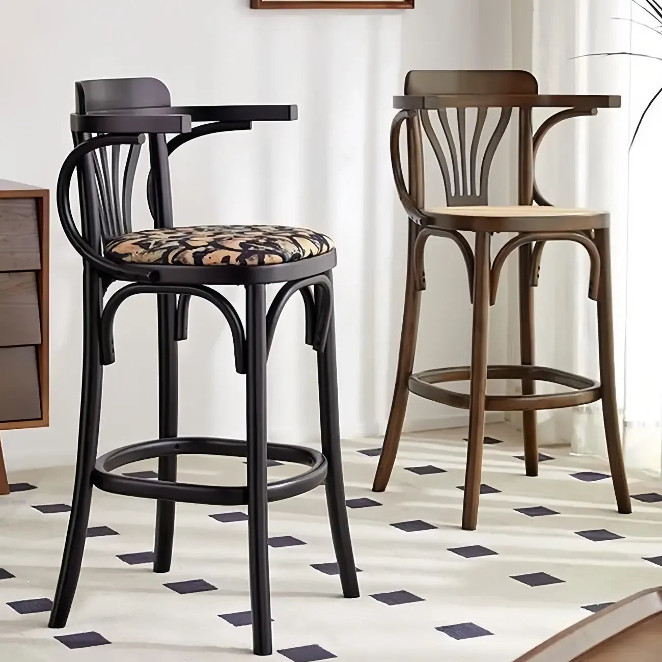 Tabourets de bar ronds rembourrés en bois, style milieu du siècle, avec dossier