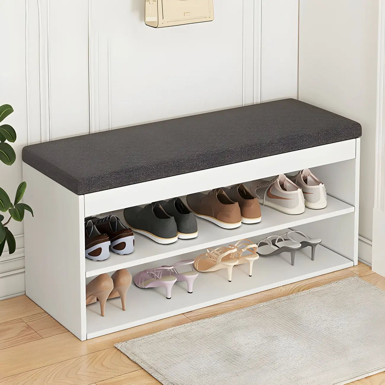 Banc d'entrée en bois avec rangement à chaussures rabattable et assise rembourrée