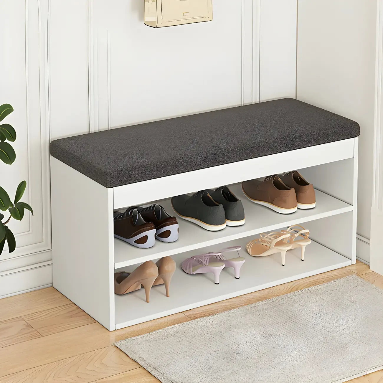 Banc d'entrée en bois avec rangement à chaussures rabattable et assise rembourrée