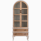 Vetrina ad arco in legno chiaro con ante in vetro e cassetti