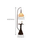 Lampada da terra ad arco regolabile in legno a cupola beige con tavolo