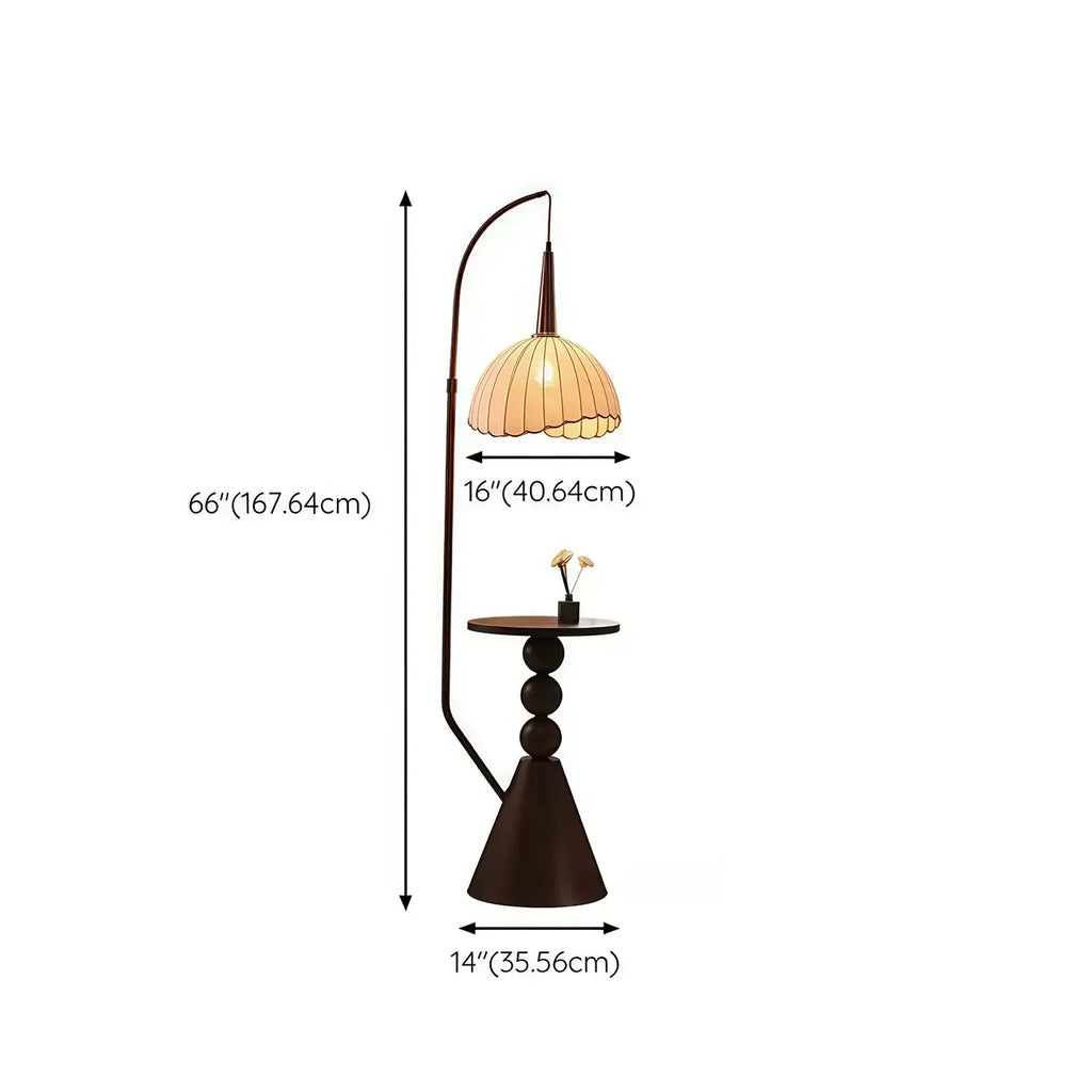 Lampada da terra ad arco regolabile in legno a cupola beige con tavolo