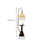 Lampada da terra ad arco regolabile in legno a cupola beige con tavolo