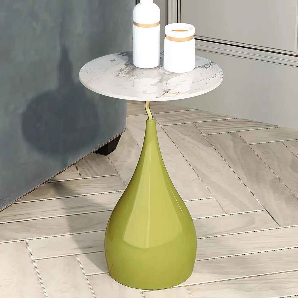 Table d'appoint ronde en pierre brune de style scandinave