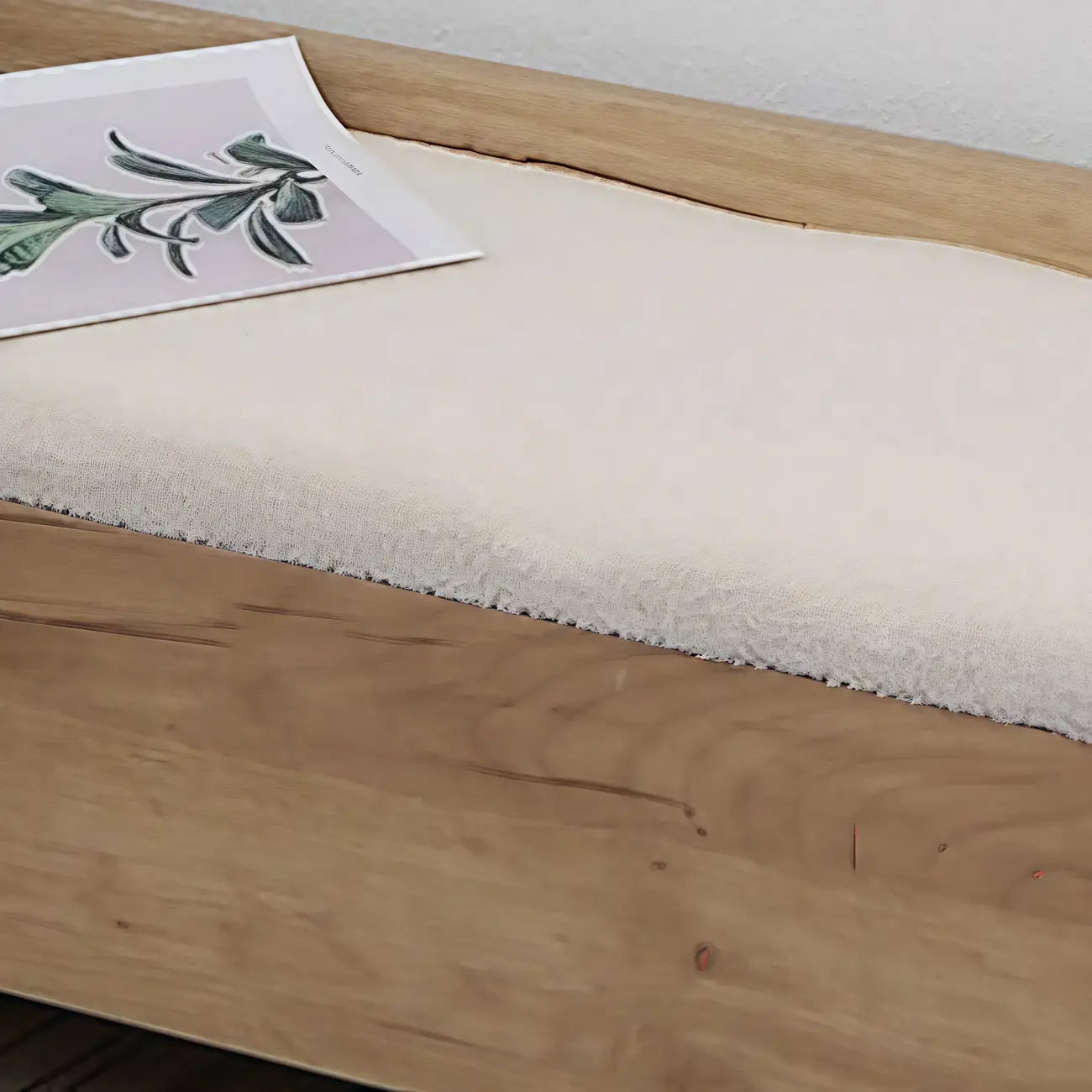 Banc de rangement à chaussures rembourré Nordic Wood à couvercle relevable
