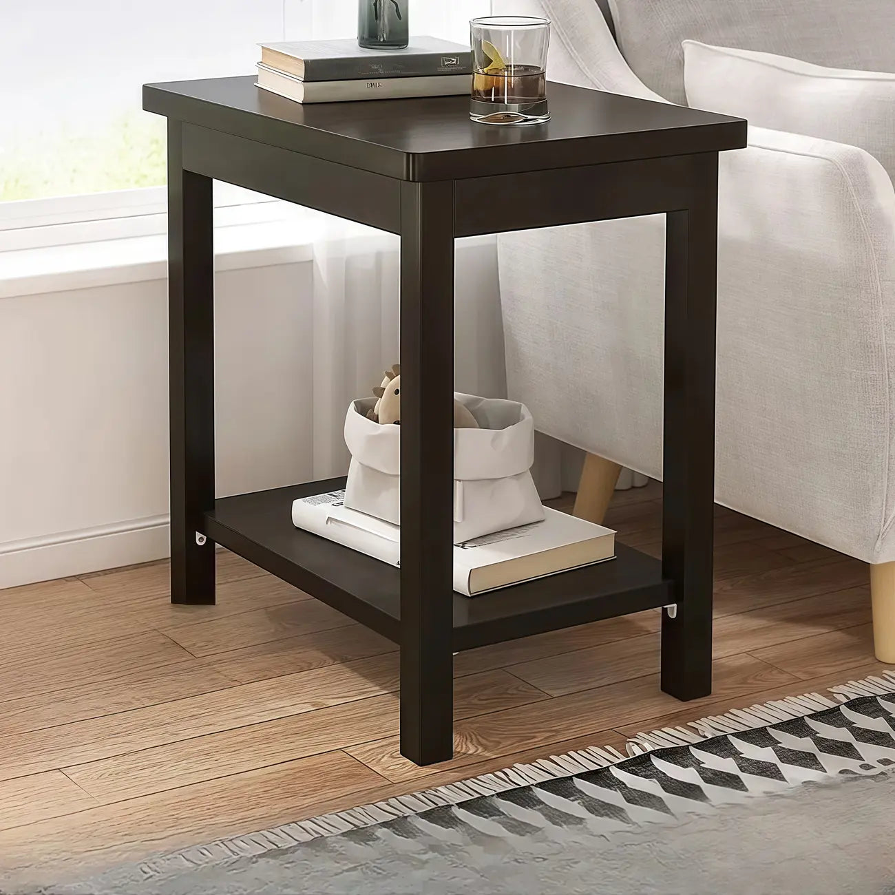 Table d'appoint minimaliste en bois noir avec rangement pour salon