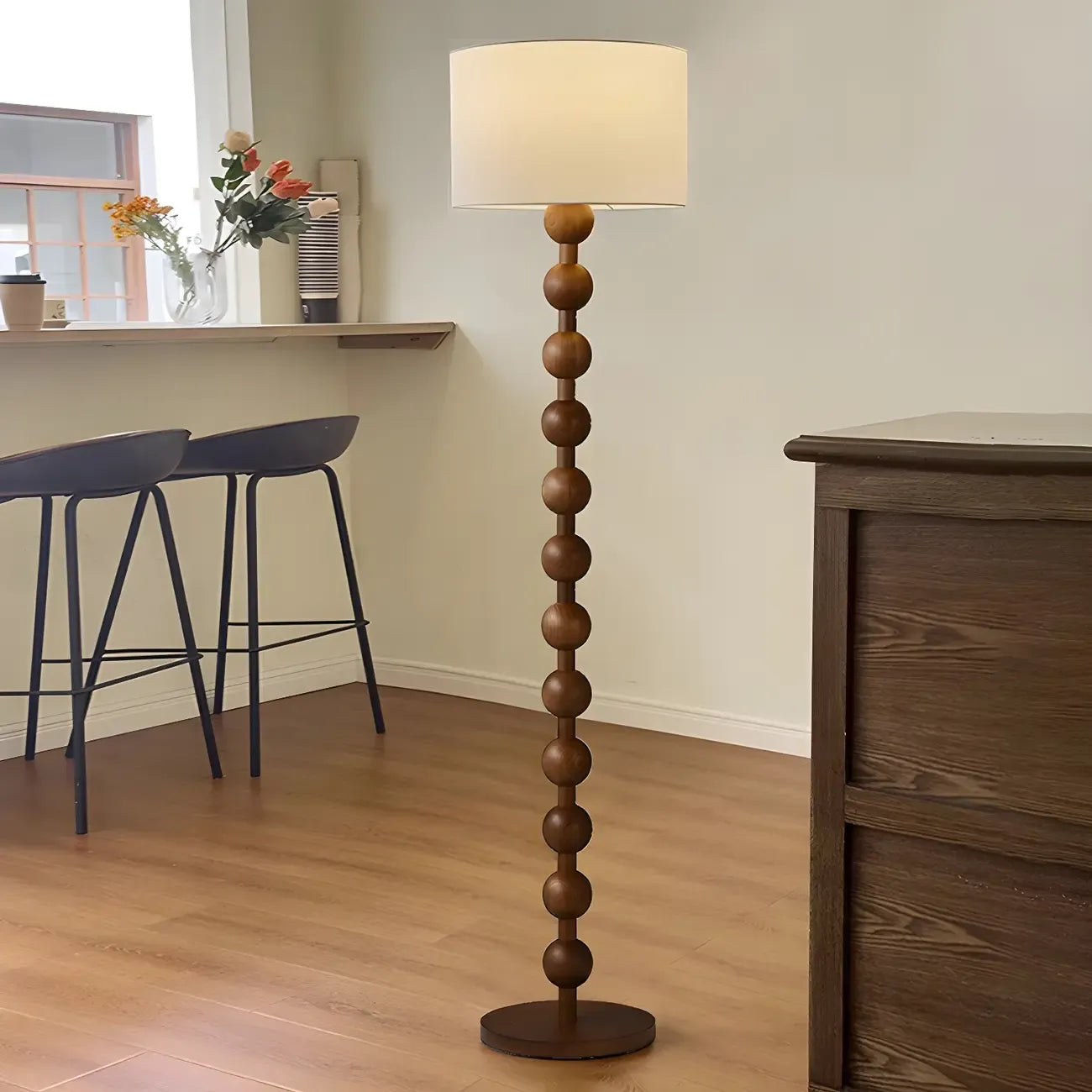 Lampada da terra tradizionale a piantana con paralume in tessuto per la casa (63")