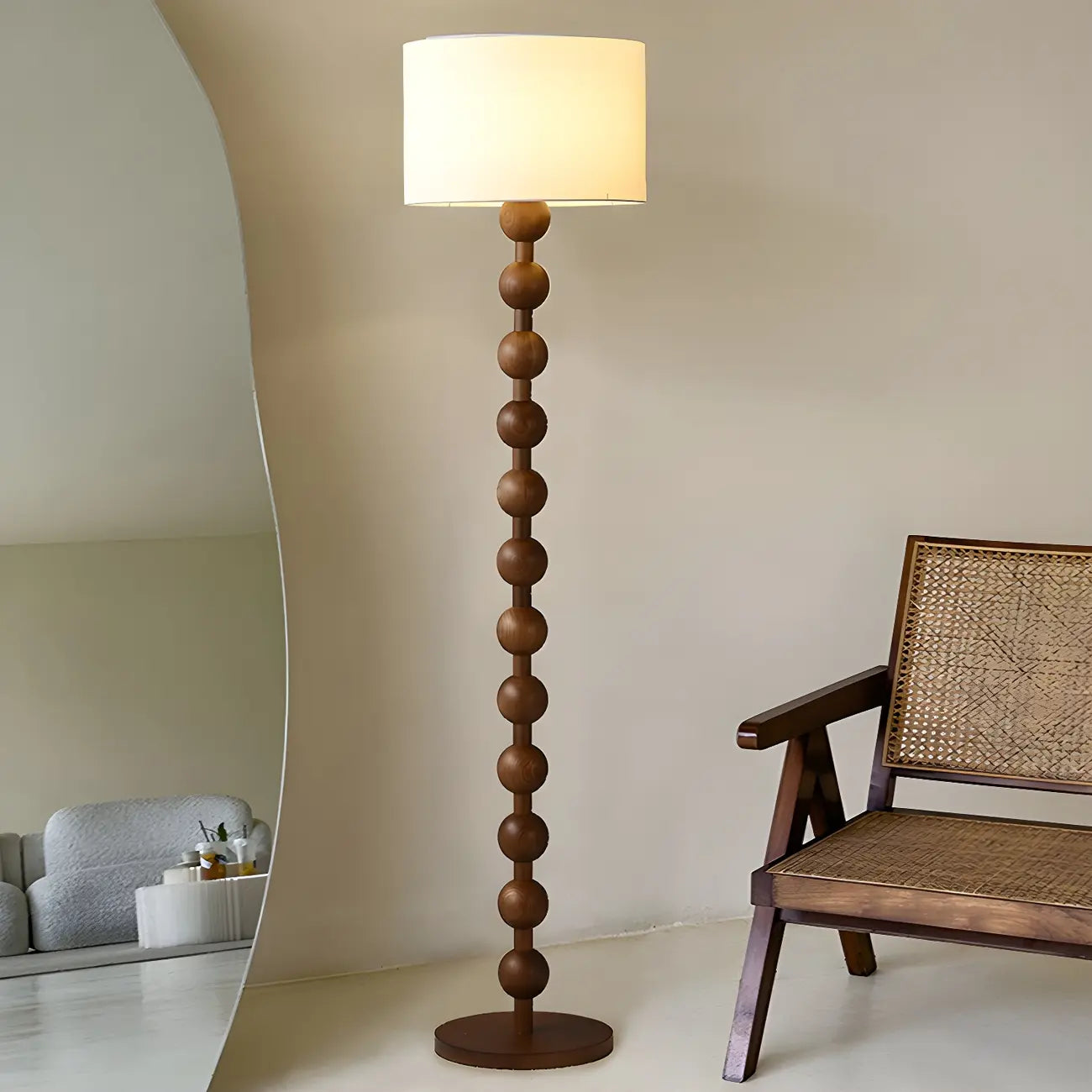 Lampada da terra tradizionale a piantana con paralume in tessuto per la casa (63")