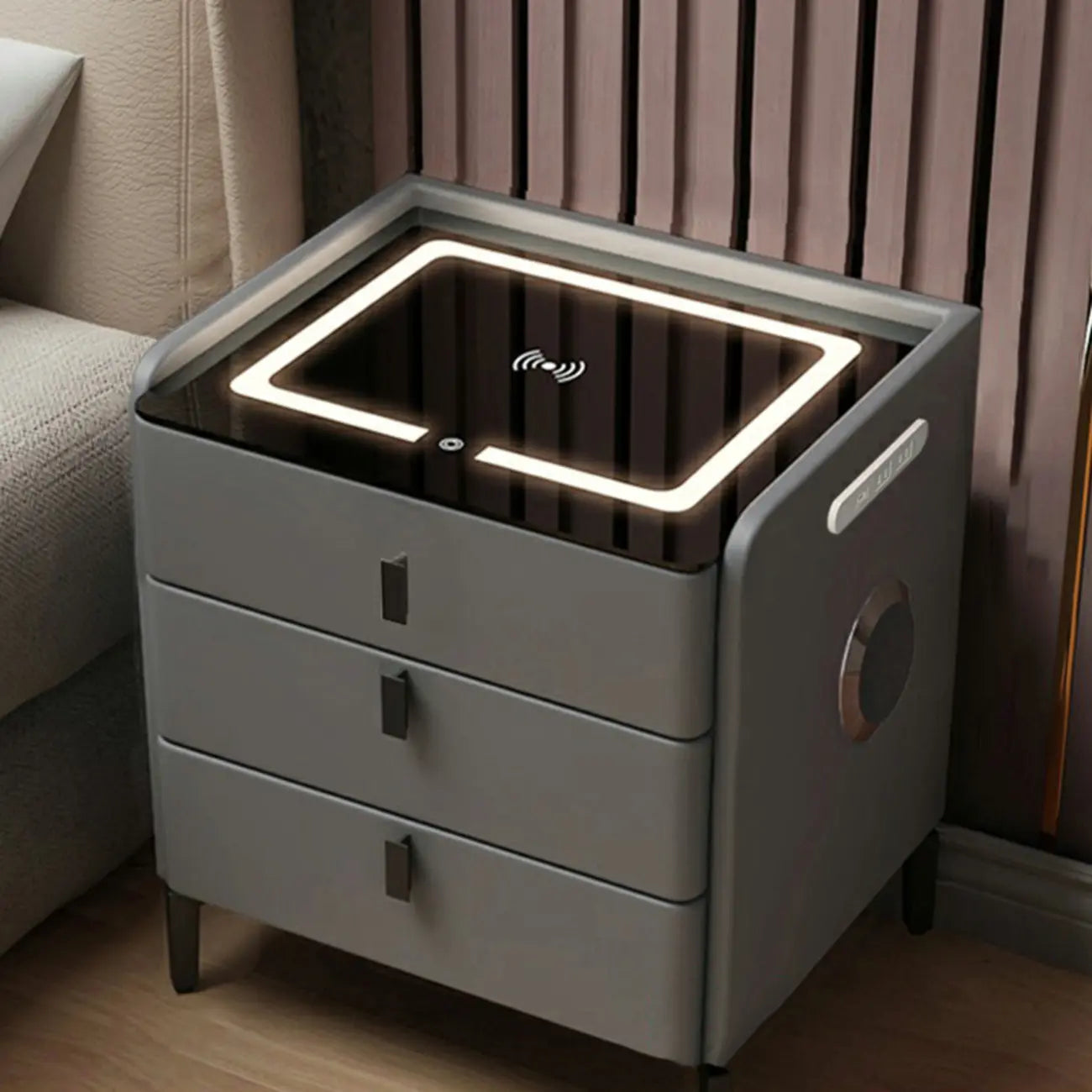 Table de chevet étroite en bois avec plateau en verre, 3 tiroirs et éclairage intégré