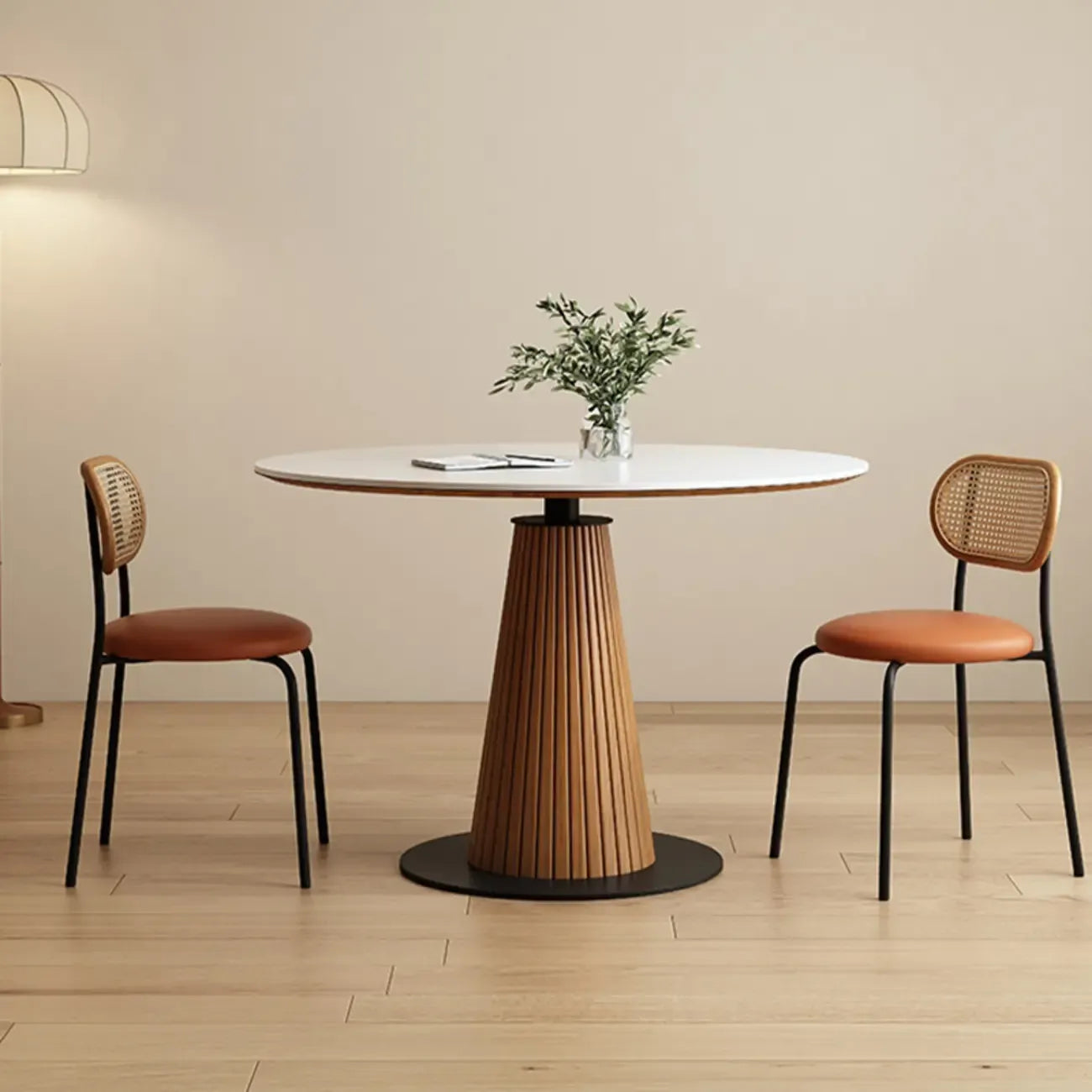 Table de salle à manger ronde scandinave en pierre blanche et bois brun