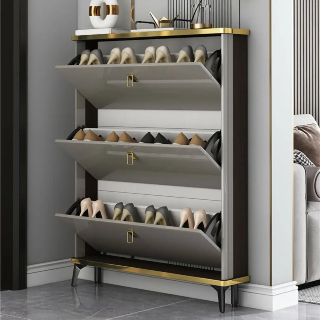Meuble à chaussures en bois gris à façade rabattable pour entrée