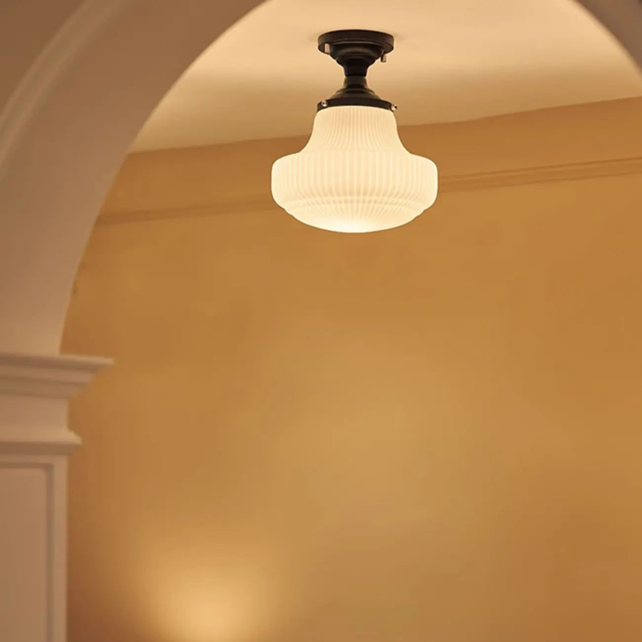 Plafoniera semi-incasso moderna in metallo nero e vetro Art Déco