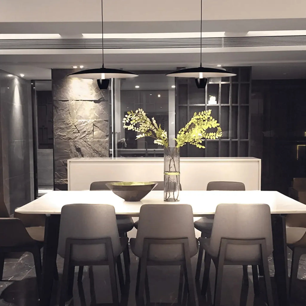 Suspension LED moderne en métal noir pour îlot de cuisine