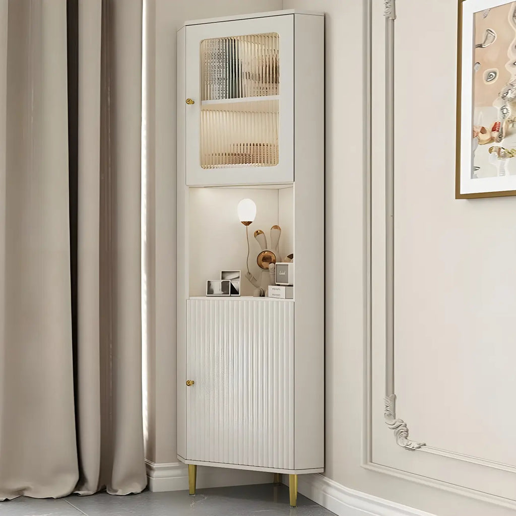 Élégant meuble d'angle en bois et verre à rayures avec plateau en faux marbre