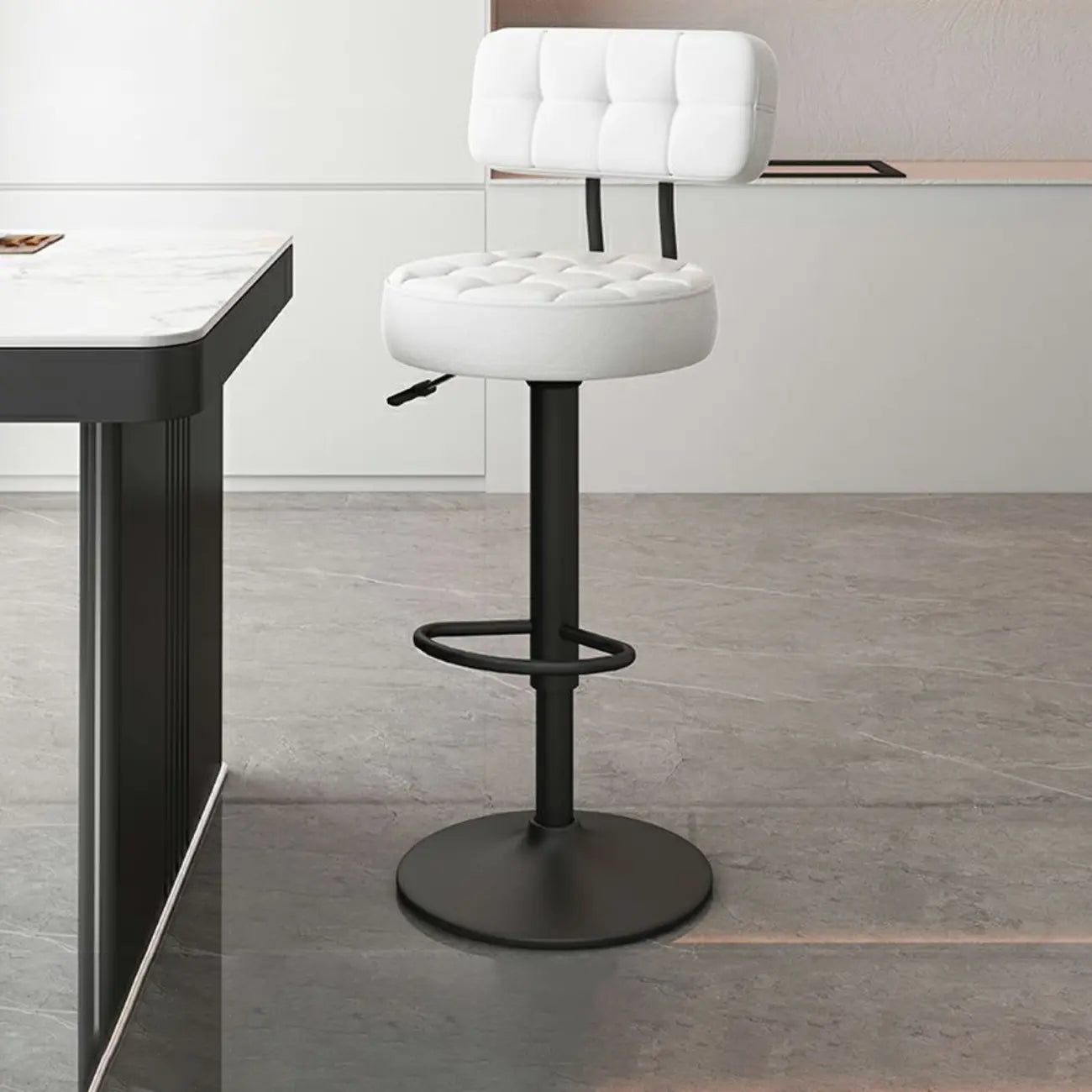 Tabourets de bar pivotants réglables revêtus de cuir