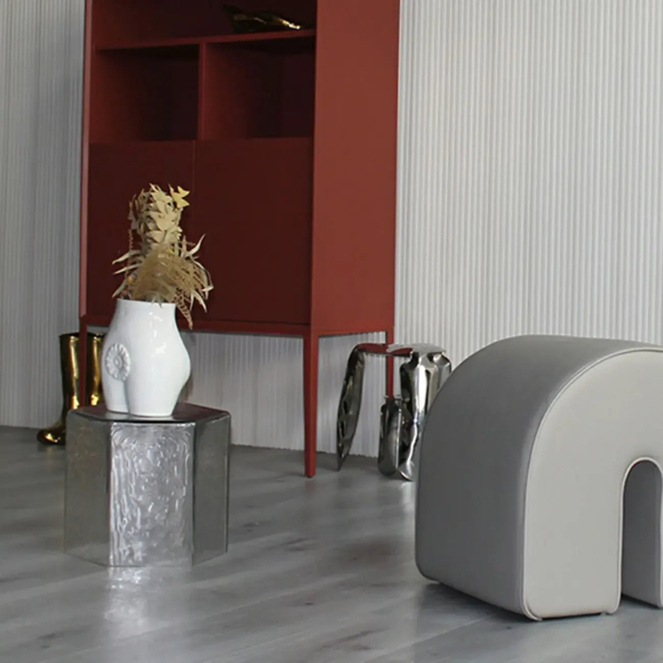 Table d'appoint hexagonale moderne en verre bleu pour salon