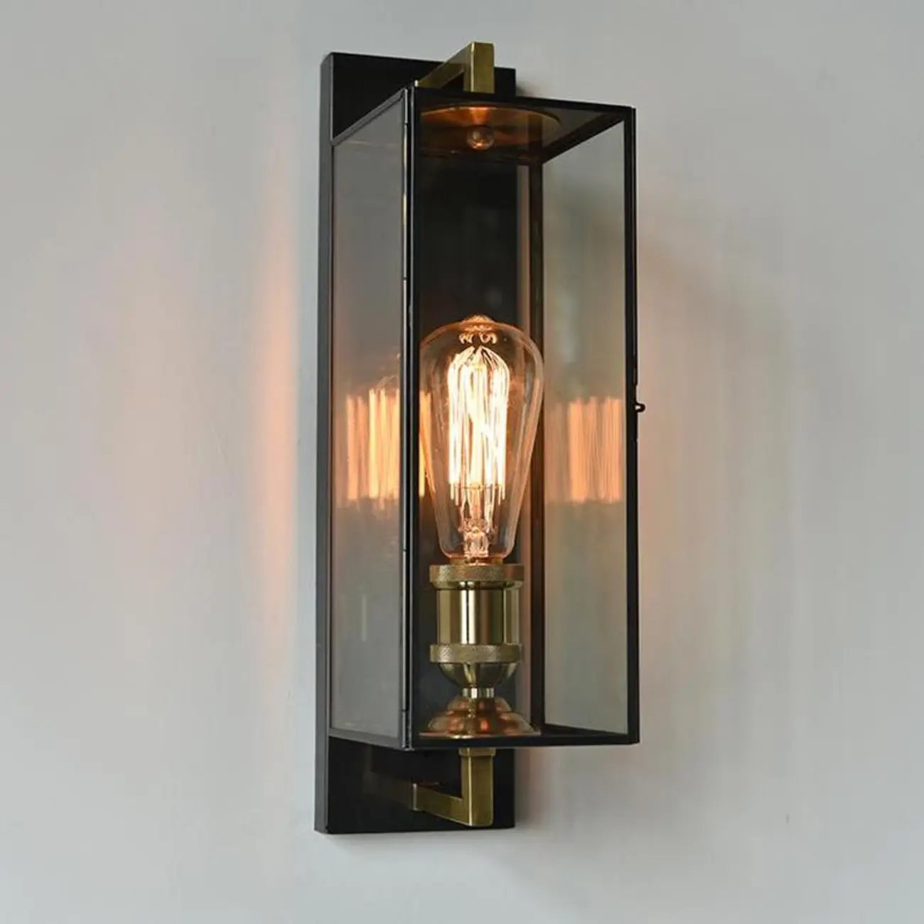 Applique murale LED géométrique moderne en verre doré et petit noir