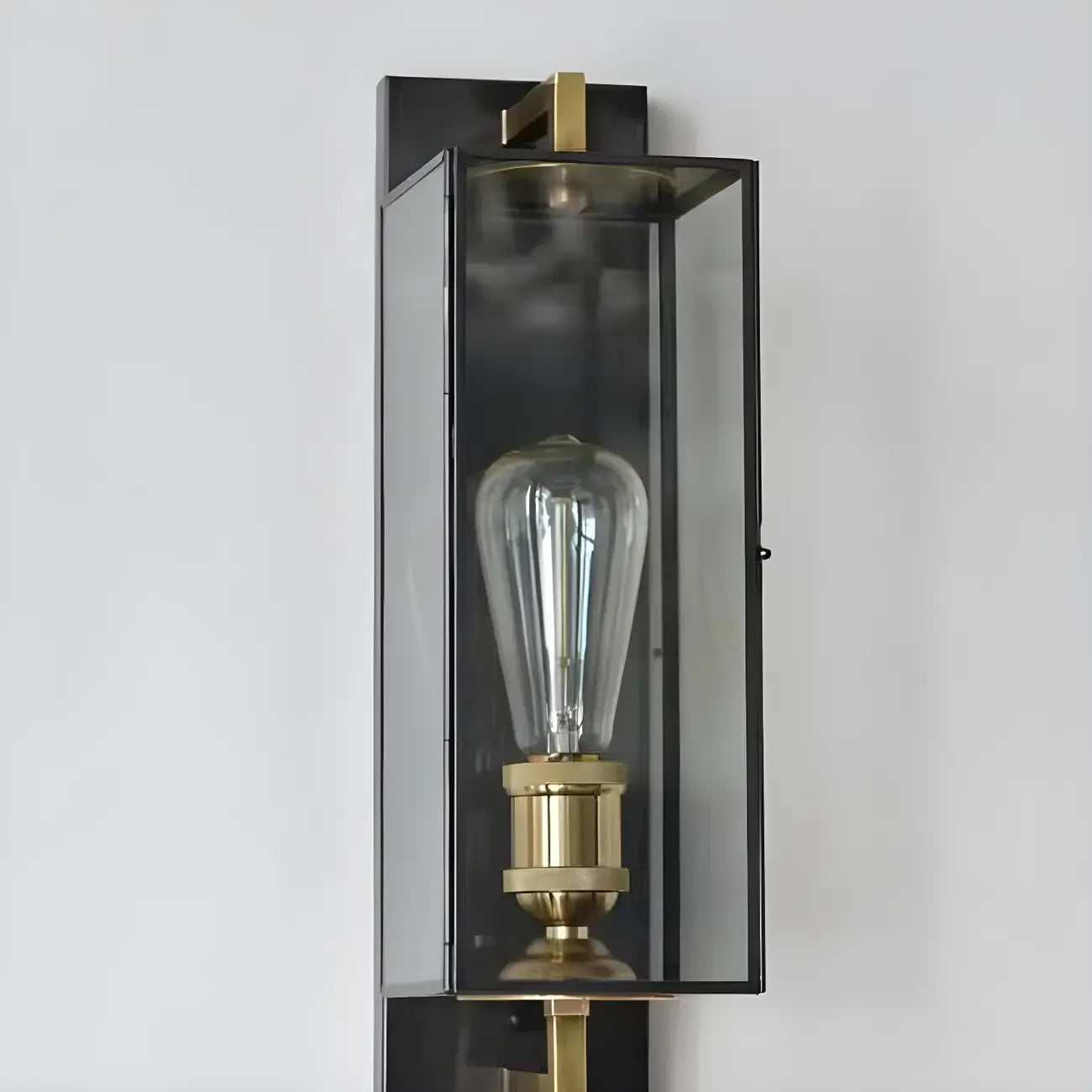 Applique murale LED géométrique moderne en verre doré et petit noir