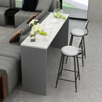 Table de bar élégante avec plateau en pierre et bois pour salon