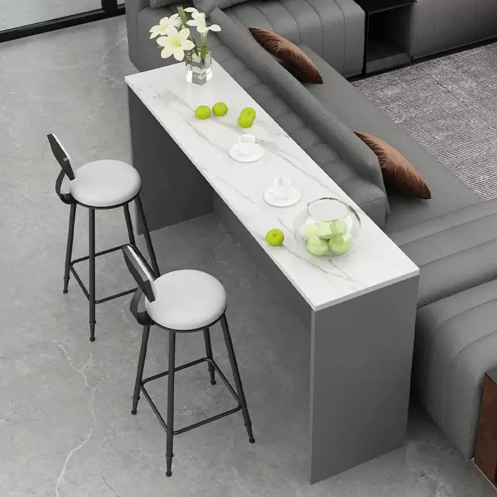 Table de bar élégante avec plateau en pierre et bois pour salon