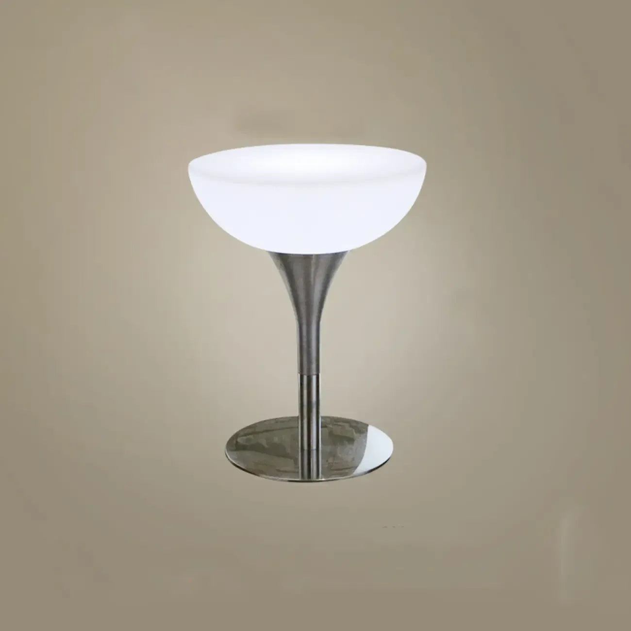 Tables de bar modernes en acrylique blanc et métal argenté