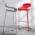 Sgabello da bar senza schienale in acrilico, elegante e resistente, altezza bancone