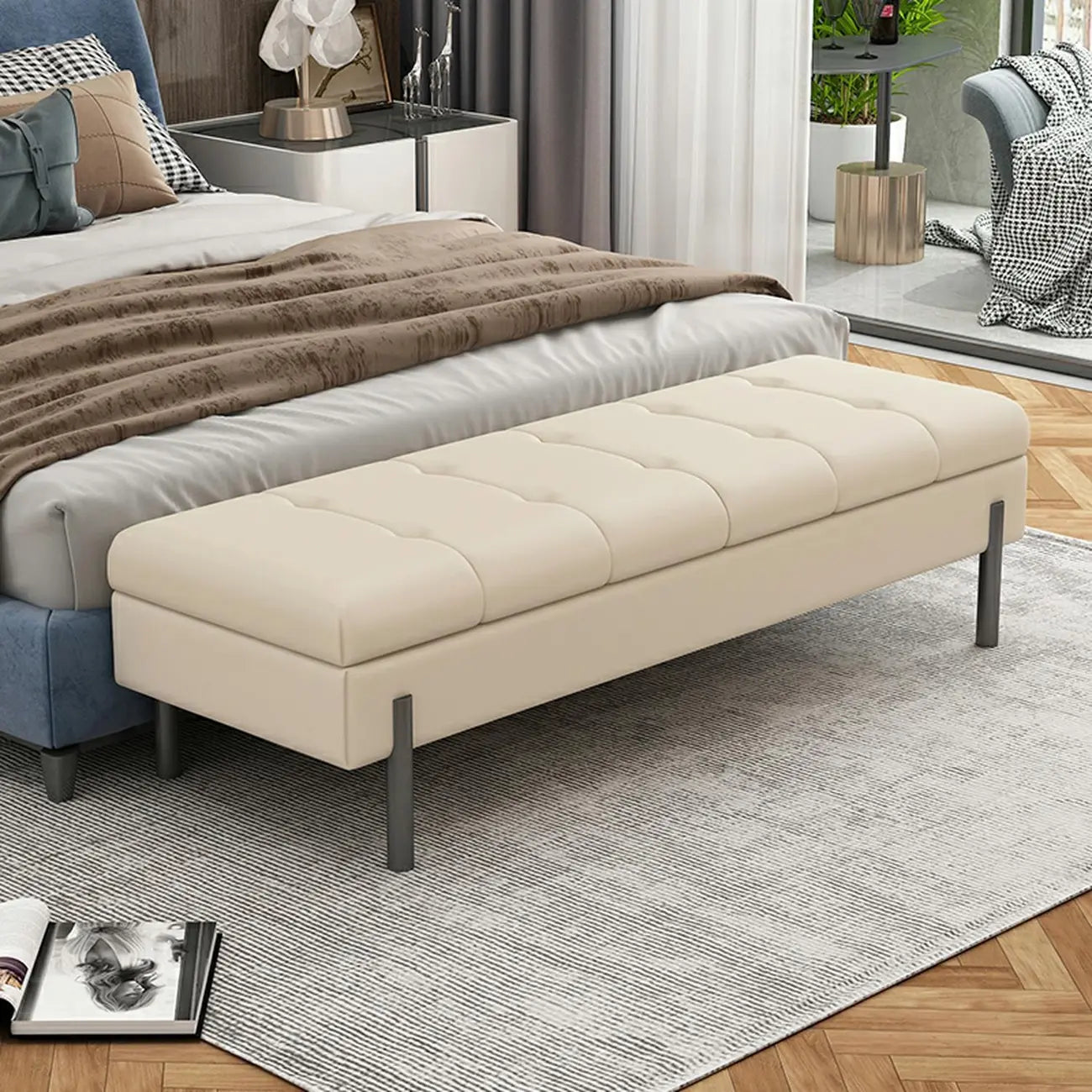 Banc de chambre moderne gris capitonné avec rangement dissimulé