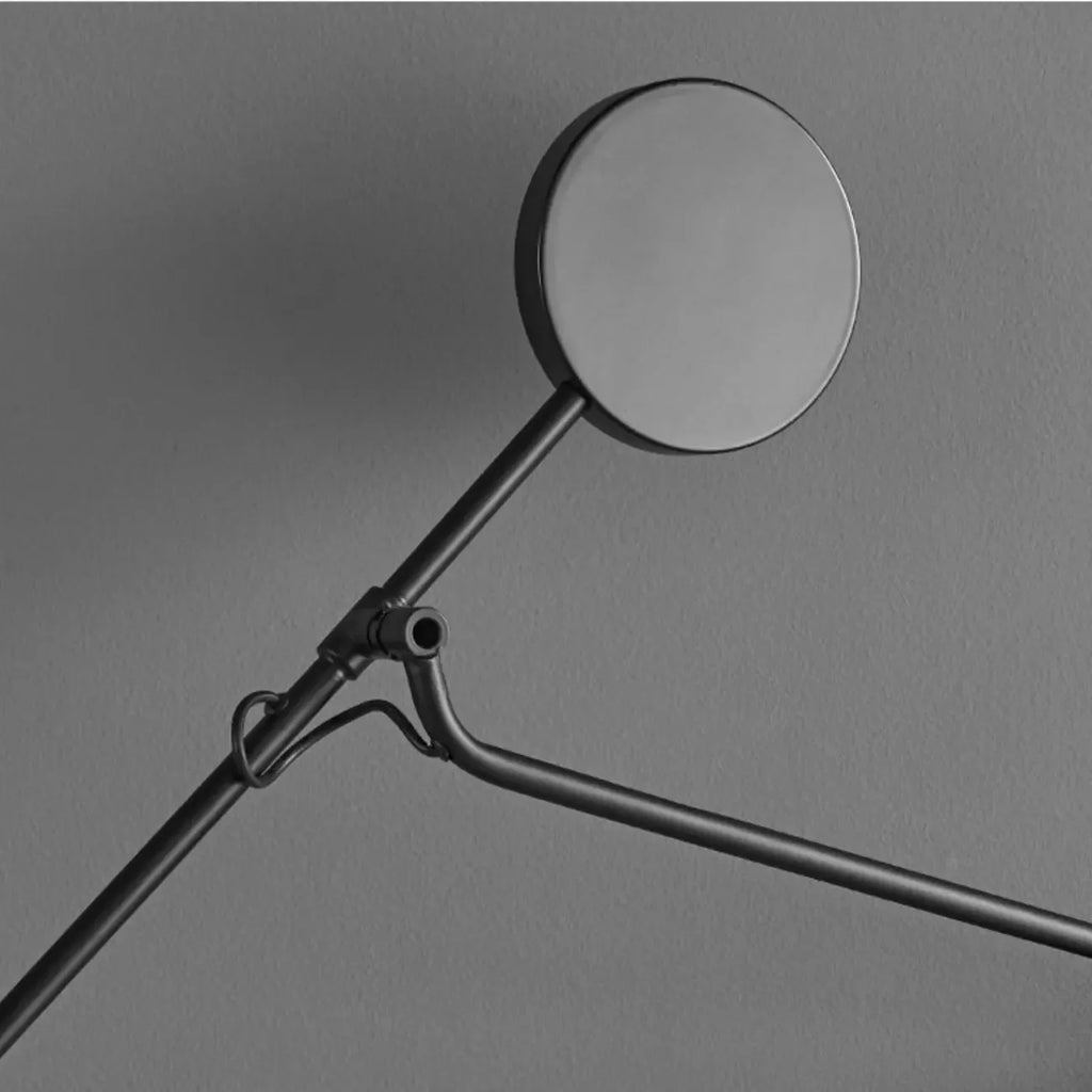 Applique murale minimaliste en métal noir à grand bras articulé réglable